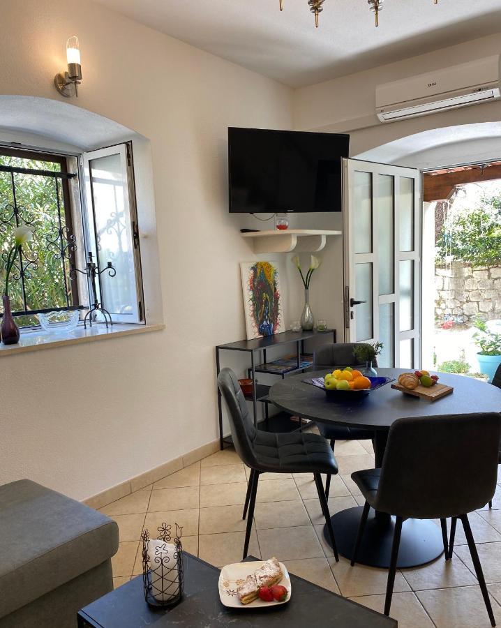 Mediterano Apartment - City Center Split Extérieur photo